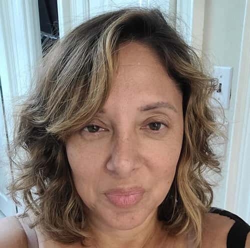 Debbie Villacis-avatar