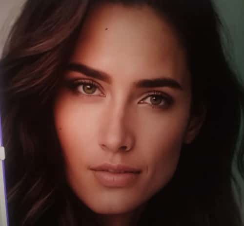 Elizabeth Richards-avatar