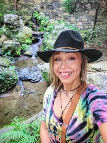 Jessalyn Thornton-avatar