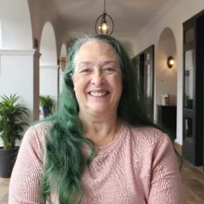 Donna Oland-avatar