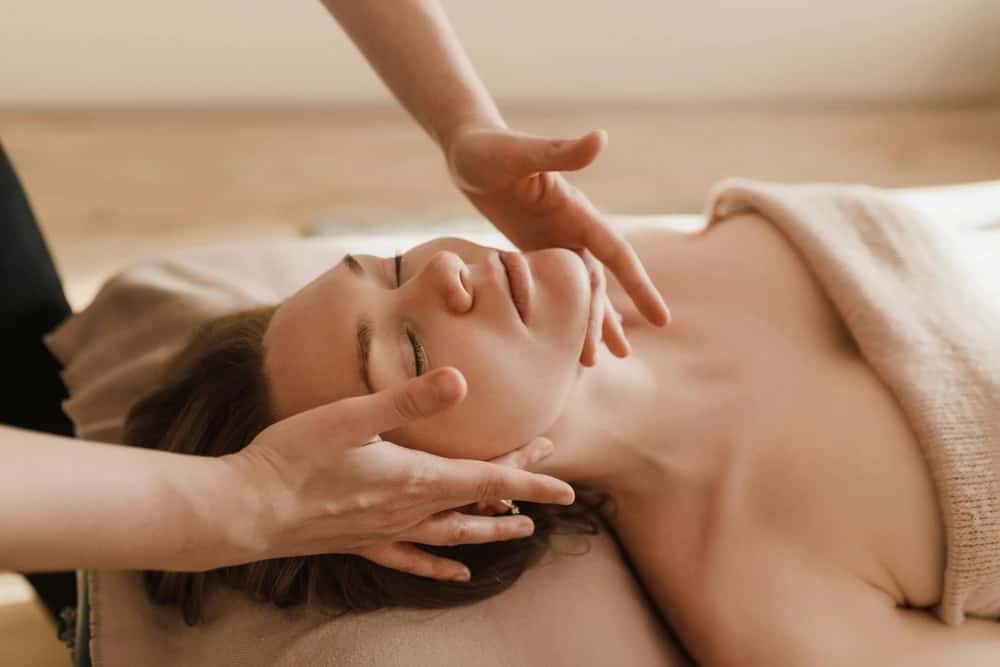 Face Manual Lymphatic Drainage Support/ Drenaje Linfatico Facial