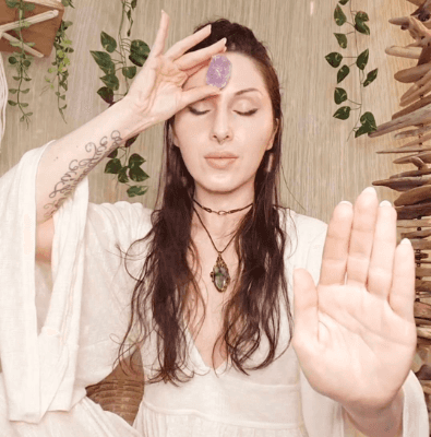 The Healing Seeress-avatar