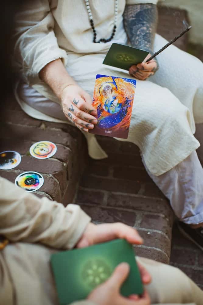 Tarot Reading (45 min)