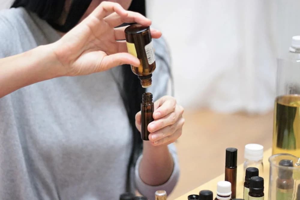 Personal perfume workshop