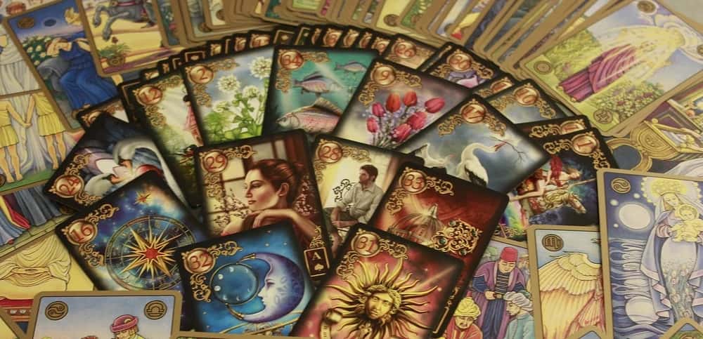 Tarot Reading/Angel Cards/Pendulum